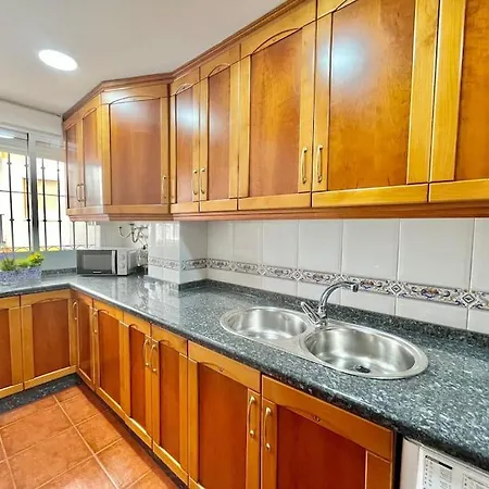 Apartment Lafrenchtouch - Centrico Y Moderno Cerca Del Tren *