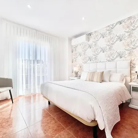 Lafrenchtouch - Centrico Y Moderno Cerca Del Tren Apartment